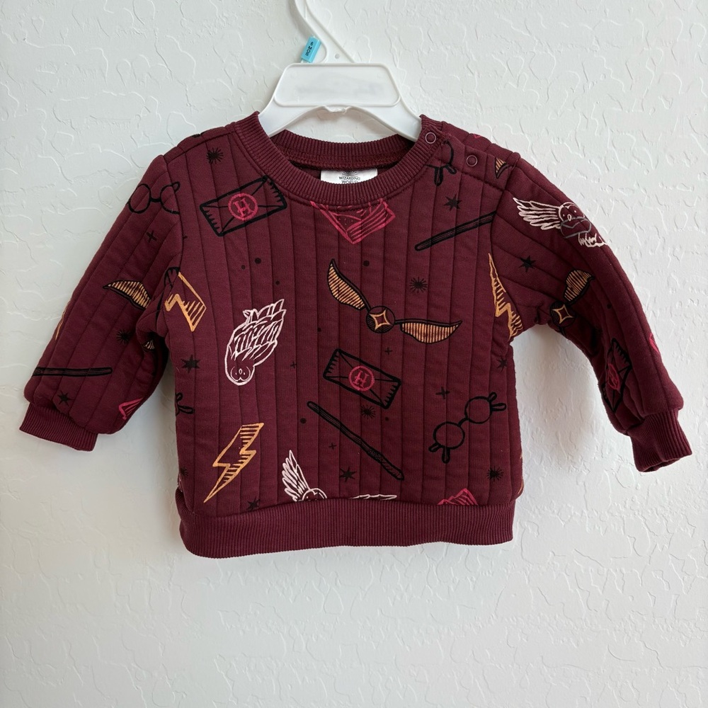 Wizarding World of Harry Potter Baby Sweatshirt size 6-9 months.